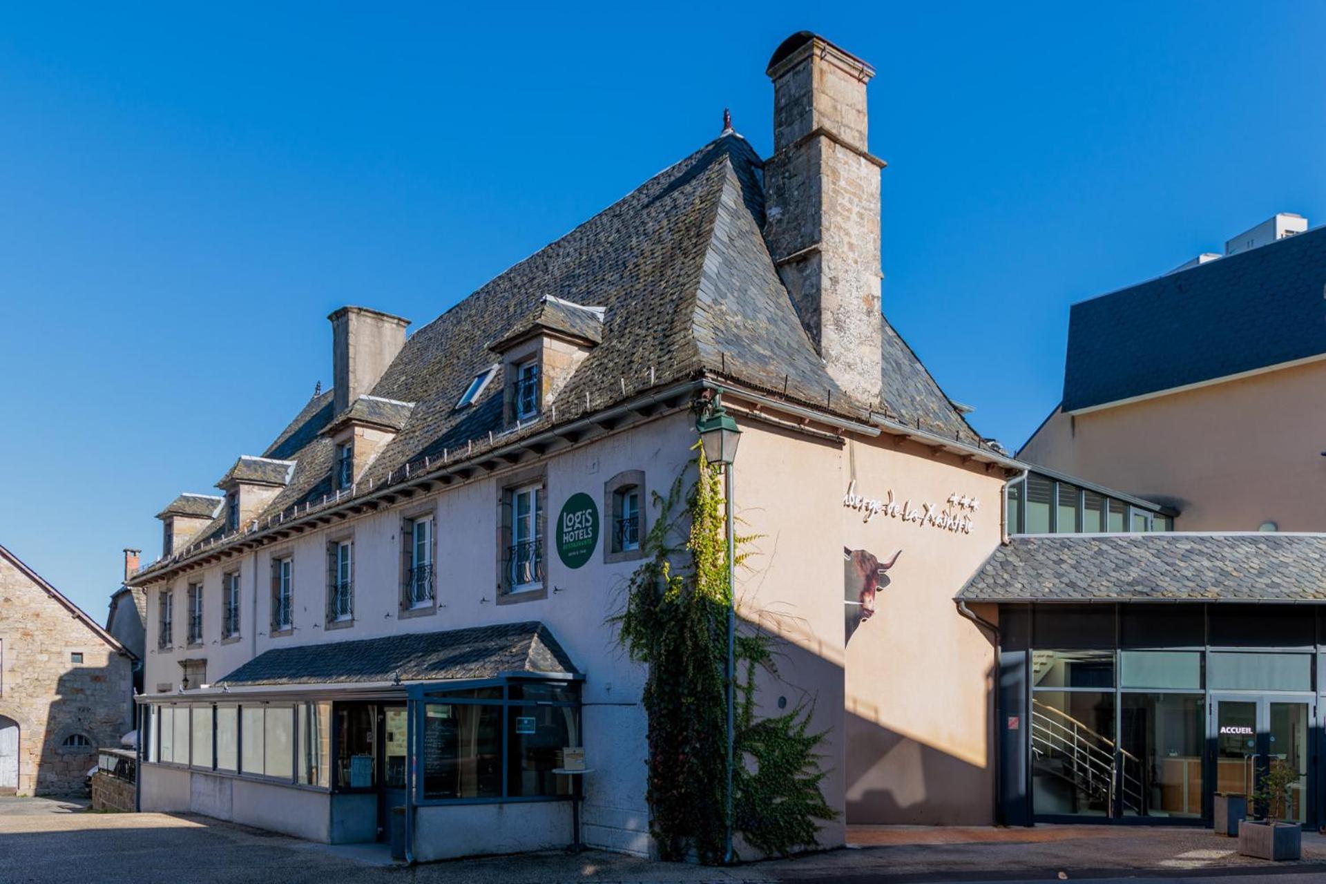 Logis Hotel Restaurant Auberge De La Xaintrie Saint-Privat エクステリア 写真